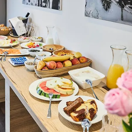 Hotell Residenz 154 *